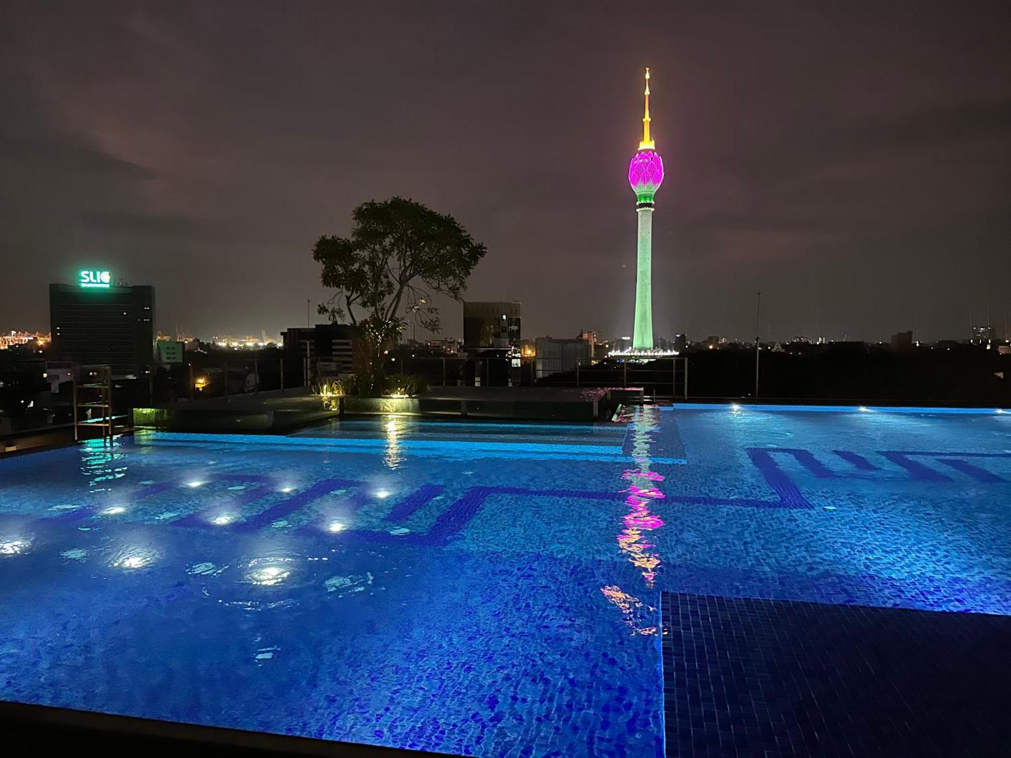 Cosy Home In Heart Of Colombo At Capitol Twinpeaks. ภายนอก รูปภาพ